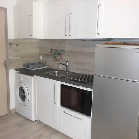 Apartmán Appt 2 Pieces 21m2 + Terrasse 26m2 Ref 4052 *