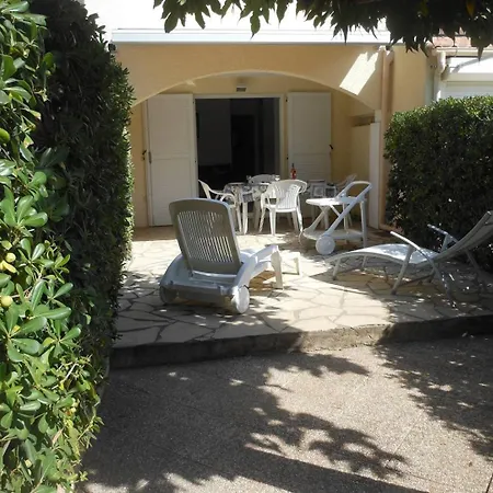 Appt 2 Pieces 21m2 + Terrasse 26m2 Ref 4052 * Le Castellas